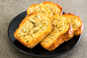  Garlic Bread 